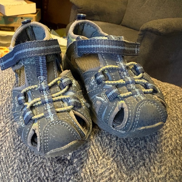 Merrell Other - Toddler shoes